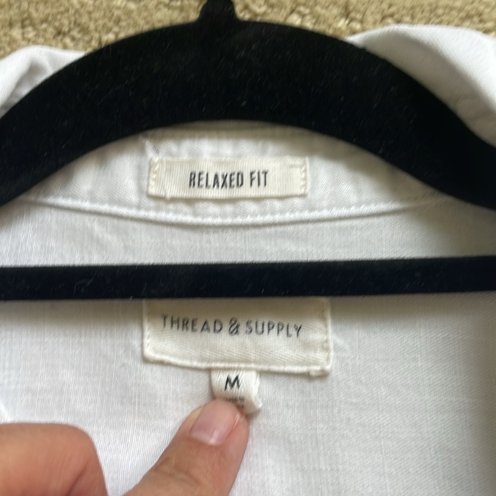 White button down tunic - Picture 2 of 3